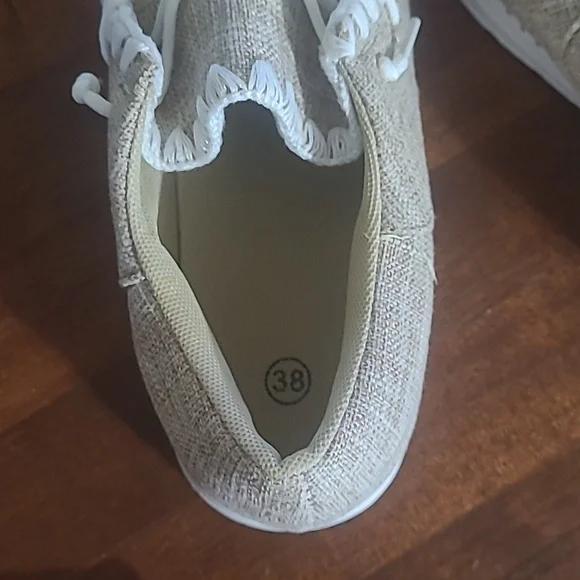 Whipstitch Sneaker 7 - Picture 4 of 6